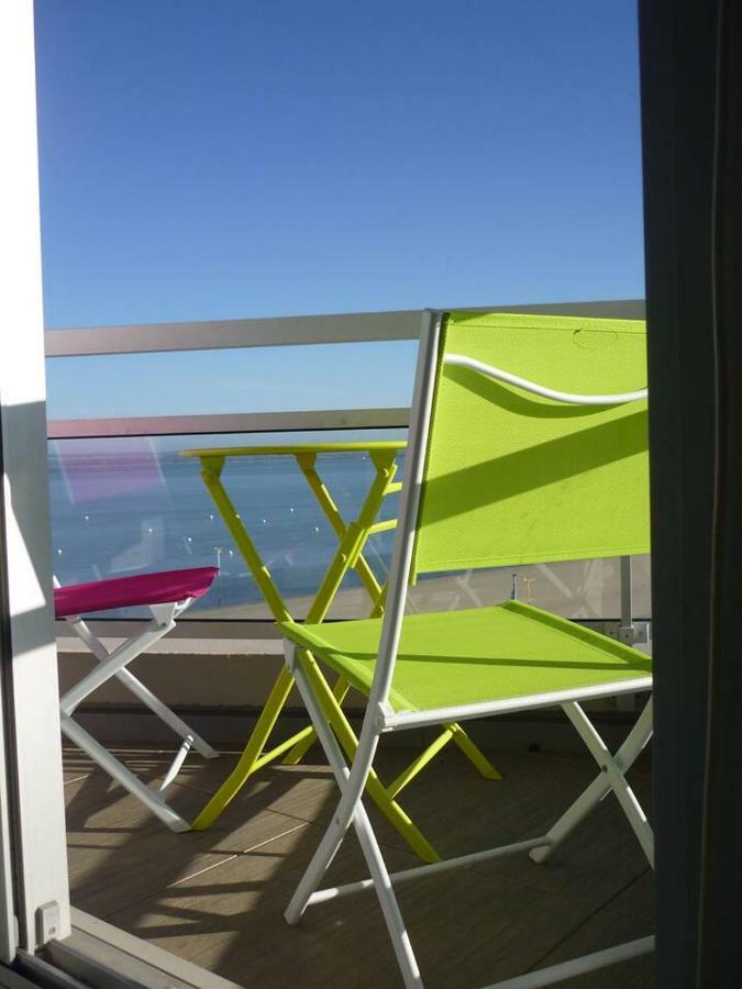 Ferienwohnung Studio Avec Balcon Sur Plage Pereire Pleine Vue Mer Arcachon Exterior foto